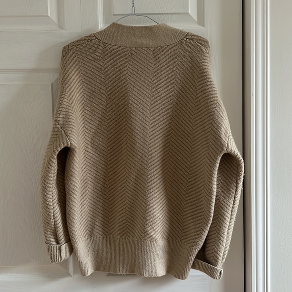 Oak + Fort Cardigan - Picture 4 of 4